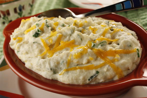 Cheesy Herbed Mashed Potatoes Cheesy Herbed Mashed Potatoes