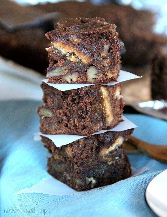 Pecan Pie Brownie Bars