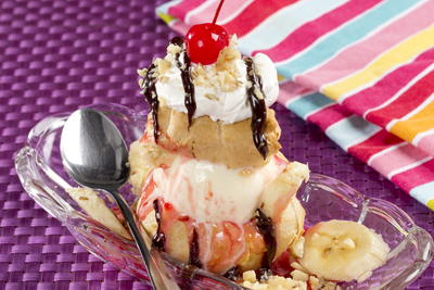 Banana Split Cream Puffs