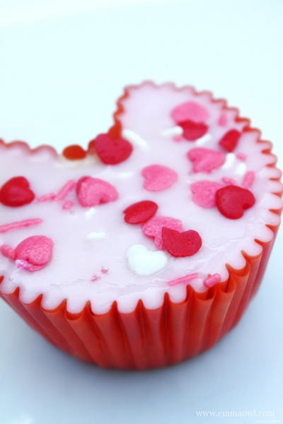 Easy Heart-Shaped Cupcakes Easy Heart-Shaped Cupcakes