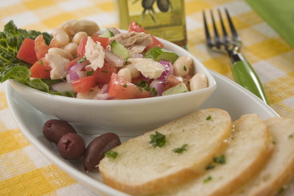 Tuna and White Bean Salad