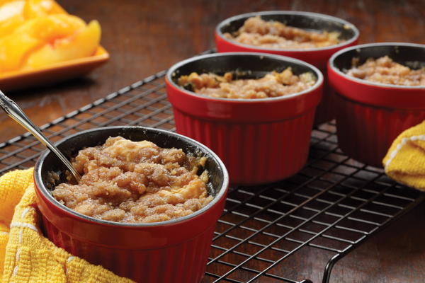 Individual Peach-Pineapple Crumblers