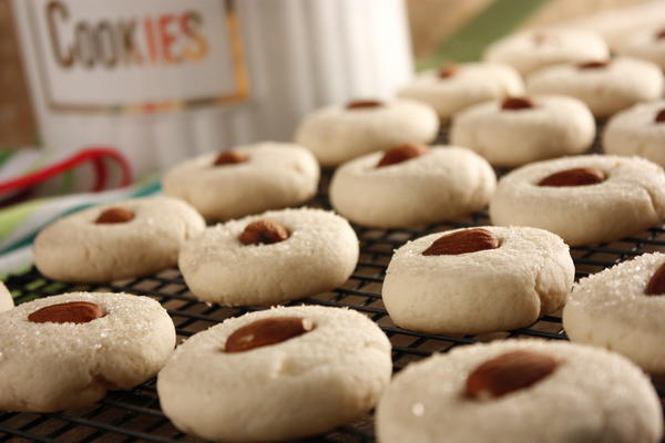 Chinese Almond Rounds Chinese Almond Rounds