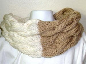 Vanilla Carmel Cabled Cowl
