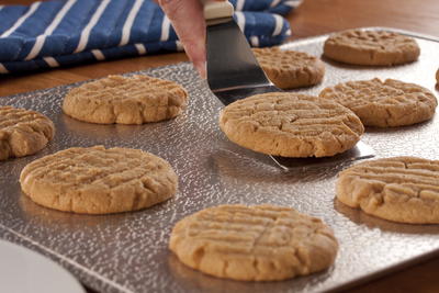 Easiest Peanut Butter Cookies