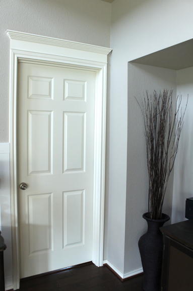 Simple Crown Door Molding | DIYIdeaCenter.com