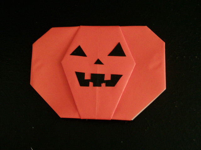 Oh-So-Cute Origami Pumpkin Oh-So-Cute Origami Pumpkin