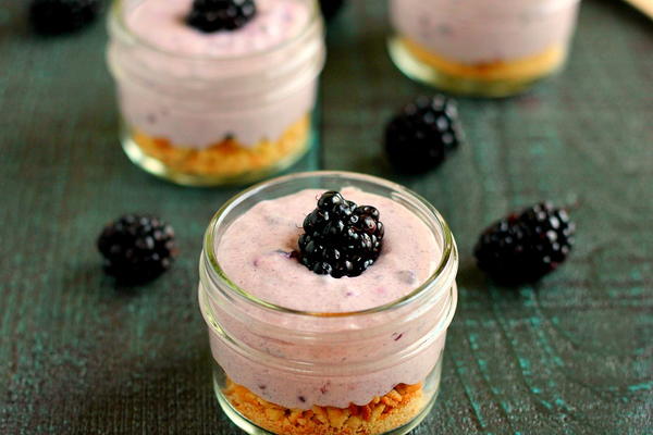 No-Bake Blackberry Cheesecake No-Bake Blackberry Cheesecake