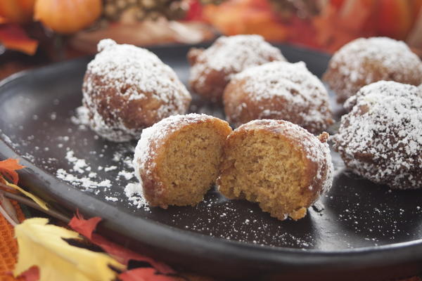 Pumpkin Doughnut Holes