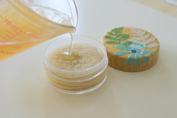 Green Tea Toner and Travel Container Green Tea Toner and Travel Container