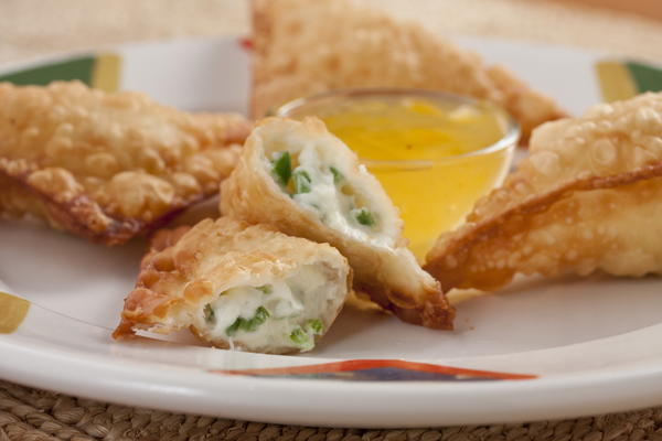Crispy Cheese Poppers