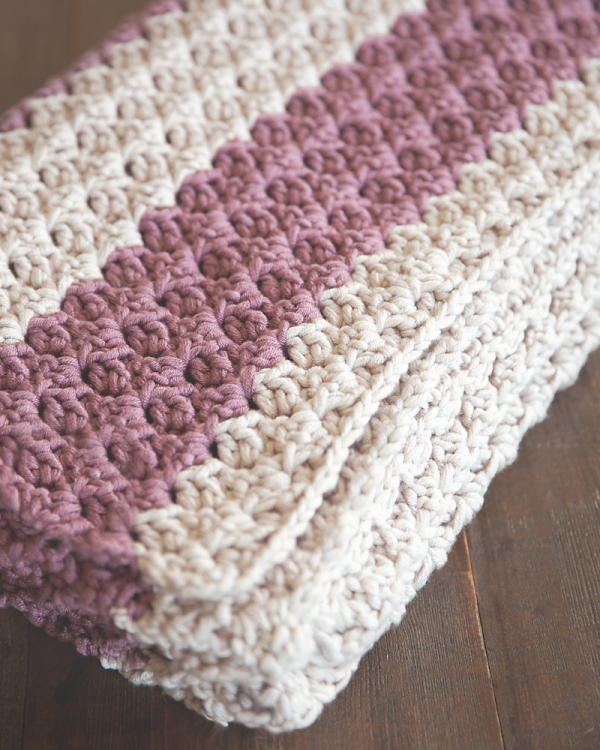 Duchess of Cambridge Crochet Blanket | AllFreeCrochetAfghanPatterns.com