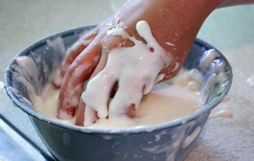 How to Make Oobleck How to Make Oobleck