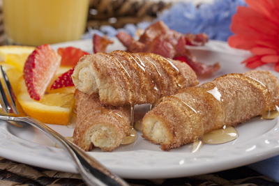 French Toast Rollups