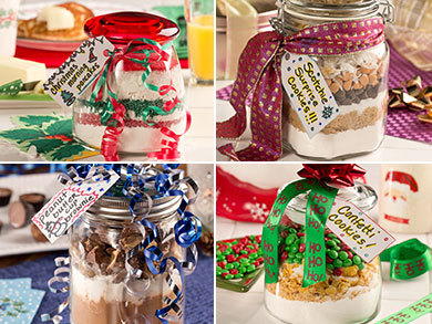 10 Homemade Christmas Gifts in a Jar