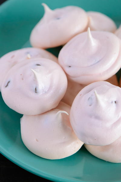 Cheery Chocolate Chip Cherry Meringues Cheery Chocolate Chip Cherry Meringues