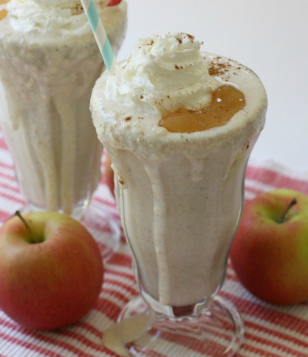 Apple Pie Milkshakes Apple Pie Milkshakes