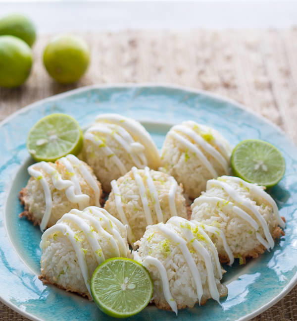 Key Lime & White Chocolate Coconut Macaroons Key Lime & White Chocolate Coconut Macaroons