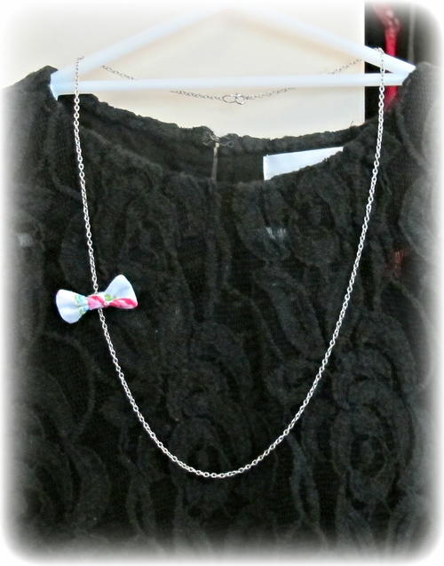 Sweet Bow Necklace Sweet Bow Necklace