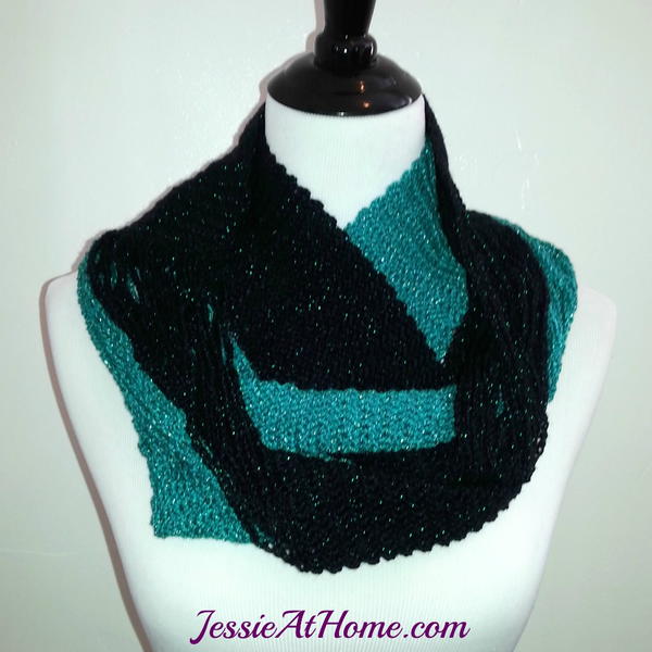 Versatile Black and Emerald Infinity Scarf