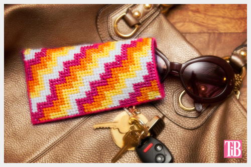 Retro DIY Plastic Canvas Glasses Case Retro DIY Plastic Canvas Glasses Case