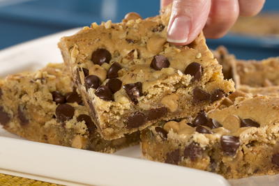 Peanut Butter Chip Blondies