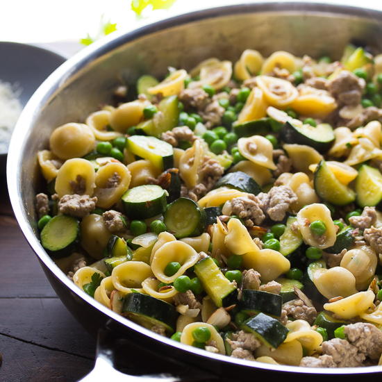 One-Pan Turkey & Zucchini Italian Pasta One Pan Orecchiette with Ground Turkey, Zucchini and Peas