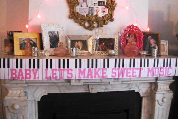DIY Perfect Piano Garland DIY Perfect Piano Garland