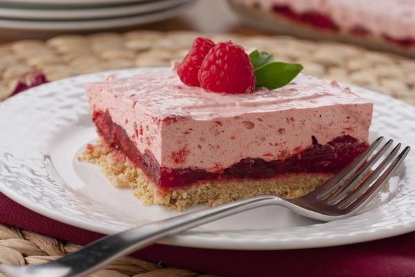 Raspberry Icebox Cake Raspberry Icebox Cake