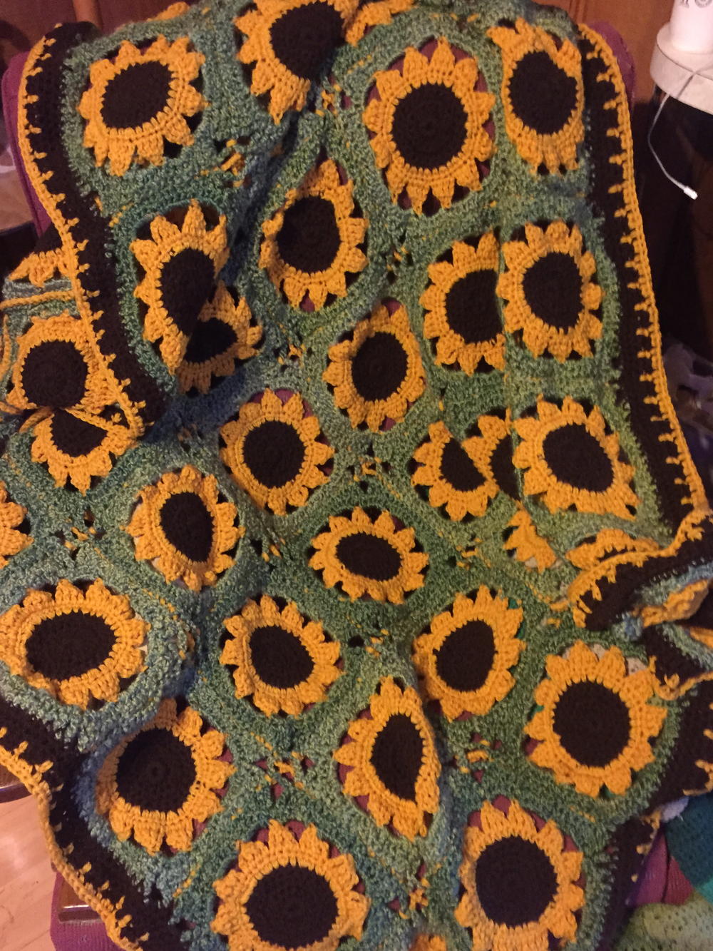 Crochet Sassy Sunflower Afghan | AllFreeCrochet.com