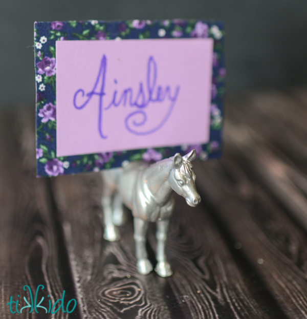 Easy Equestrian Place Card Holder Easy Equestrian Place Card Holder