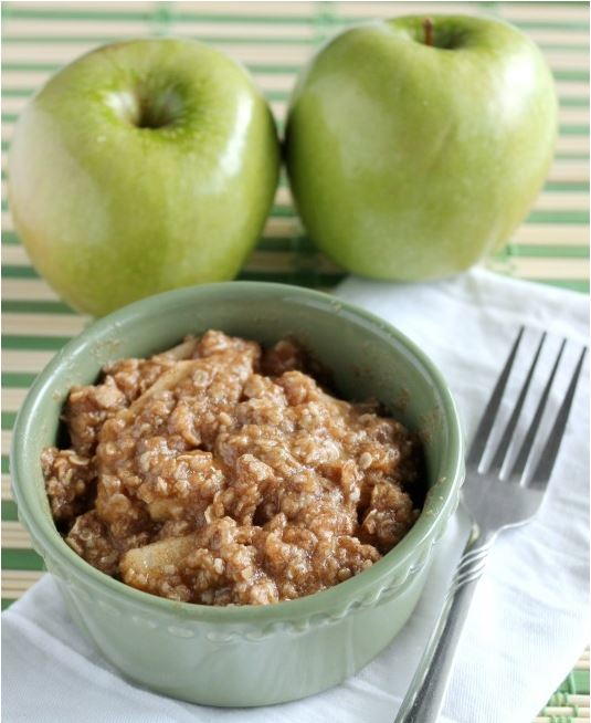 One-Minute Apple Crisp for One