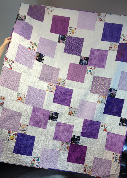 Incredible Disappearing Nine Patch Quilt FaveQuilts incredible-disappearing-nine-patch-quilt-favequilts