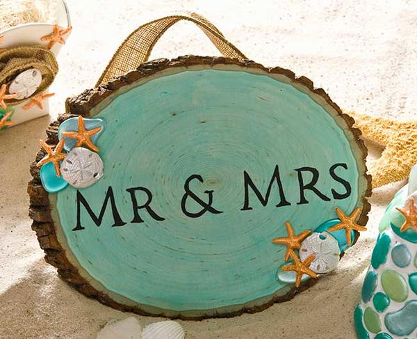DIY Beachy Vibe Wedding Sign DIY Beachy Vibe Wedding Sign