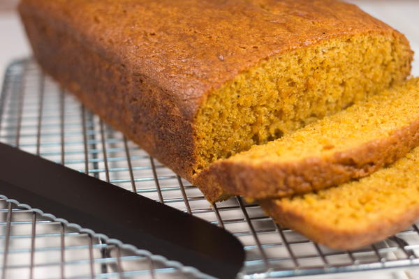 Copycat Starbucks Pumpkin Pound Cake