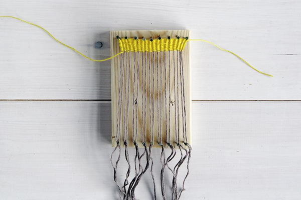 How to Make a Mini Loom How to Make a Mini Loom