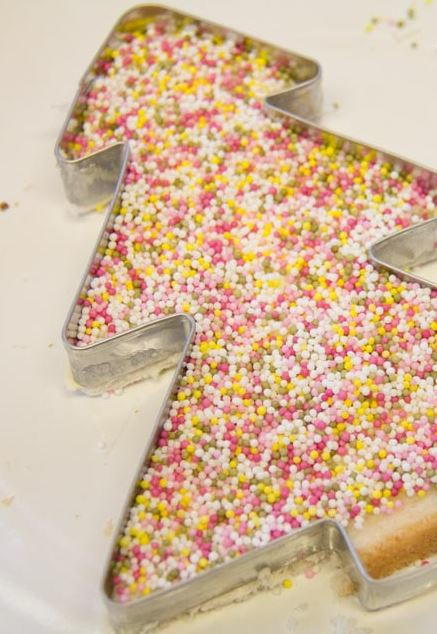 Festive Fairy Bread Festive Fairy Bread