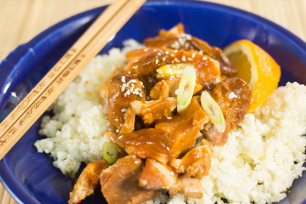 Paleo Coconut Cauliflower Rice Orange-Chicken