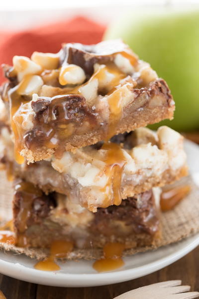 Caramel Apple Pie Magic Bars Caramel Apple Pie Magic Bars