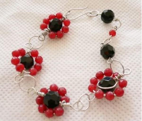 Wire Wrap Bead Flower Bracelet Wire Wrap Bead Flower Bracelet