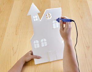 Light-Up Haunted Houses Light-Up Haunted Houses