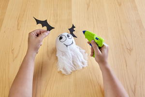 Hanging Bat Ghosts Hanging Bat Ghosts