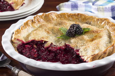 Best Blackberry Pie