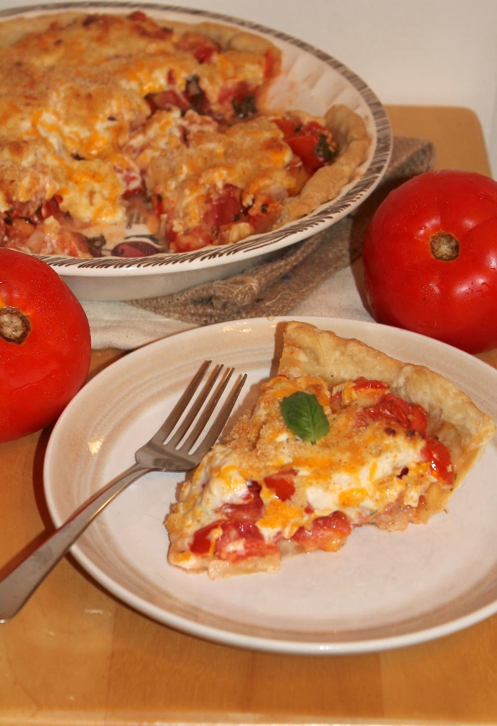 Late Summer Southern Tomato Pie | FaveSouthernRecipes.com