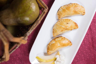 Spiced Pear Hand Pies