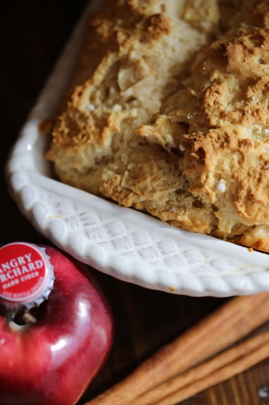 3Ingredient Apple Cinnamon Beer Bread