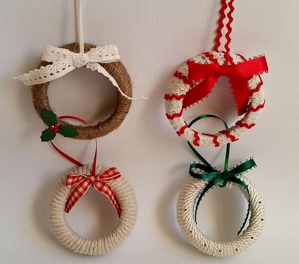 Mason Jar Lid Wreath Ornaments Mason Jar Lid Wreath Ornaments