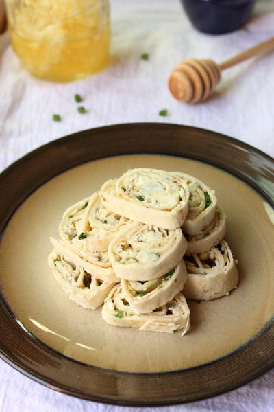 Blue Cheese Honey Pinwheels Blue Cheese Honey Pinwheels
