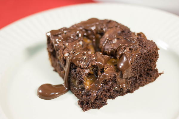 Salted Caramel Chocolate Dump Cake