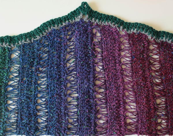 Peacock Stitch Crochet Shawlette Pattern
